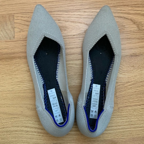 Rothy’s The Point in Flax Birdseye Grey - Picture 4 of 5